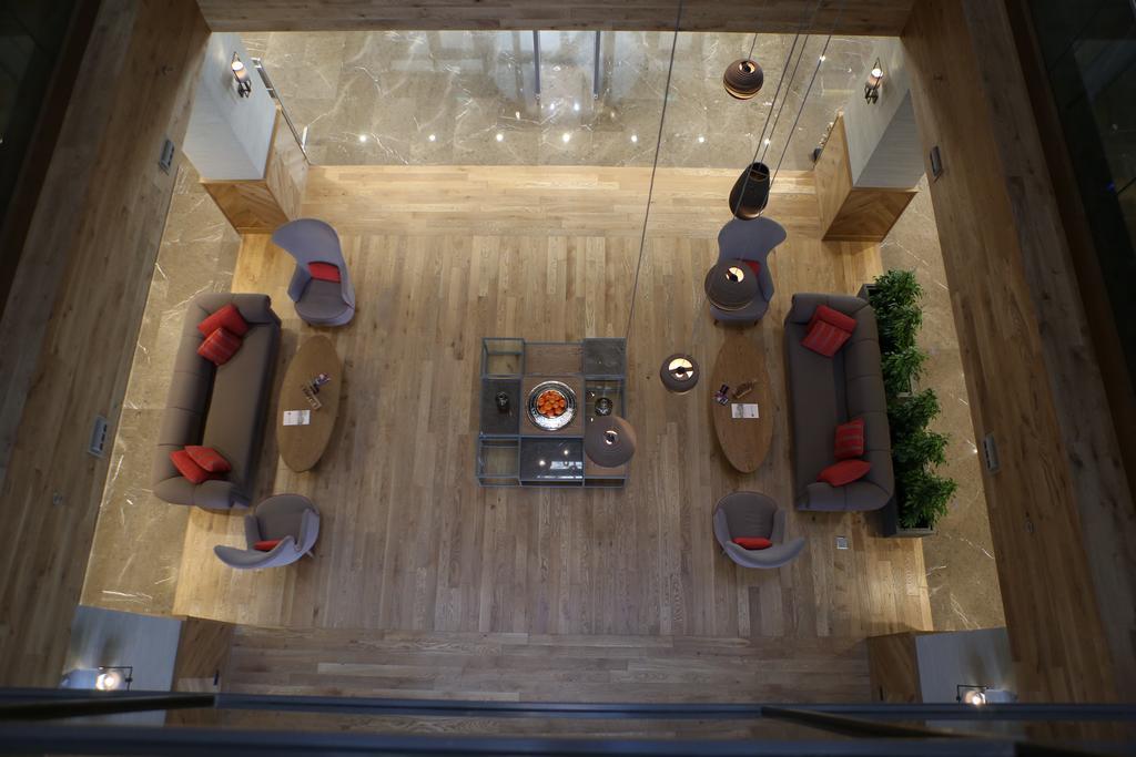 Ramada Hotel & Suites Adana Buitenkant foto