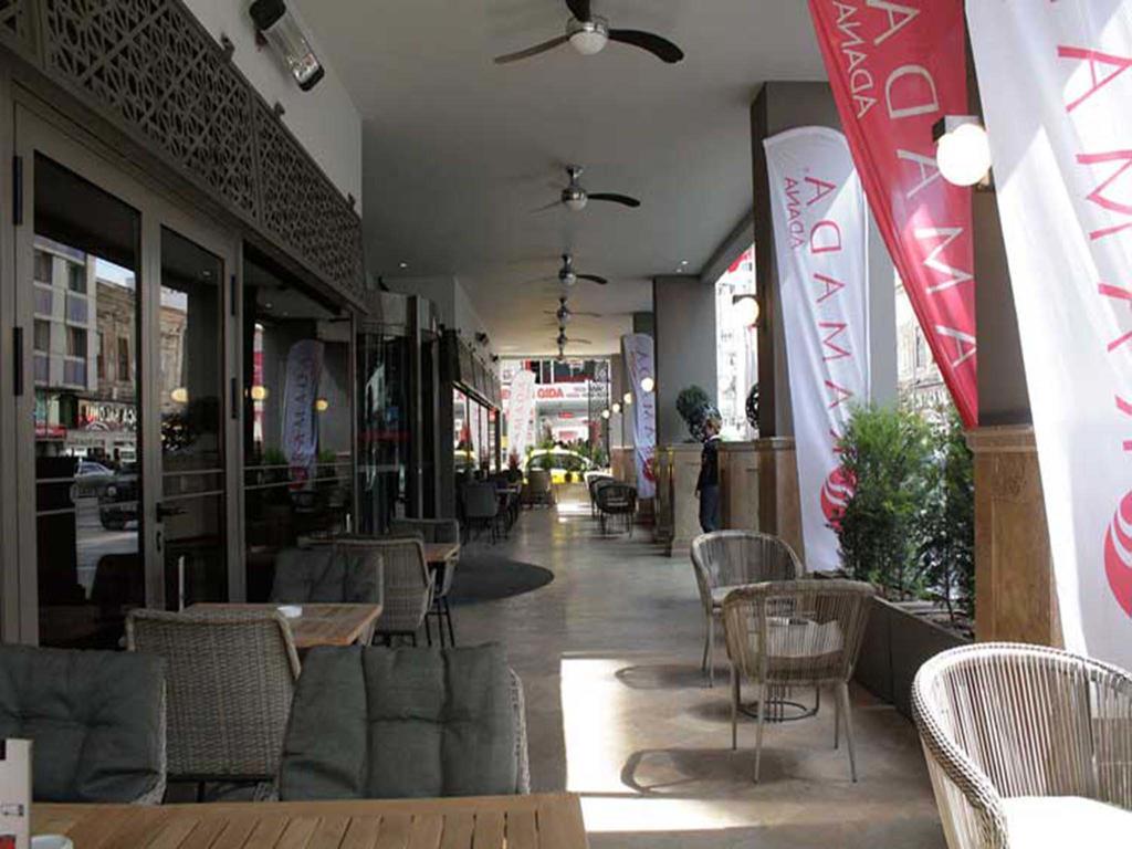 Ramada Hotel & Suites Adana Buitenkant foto