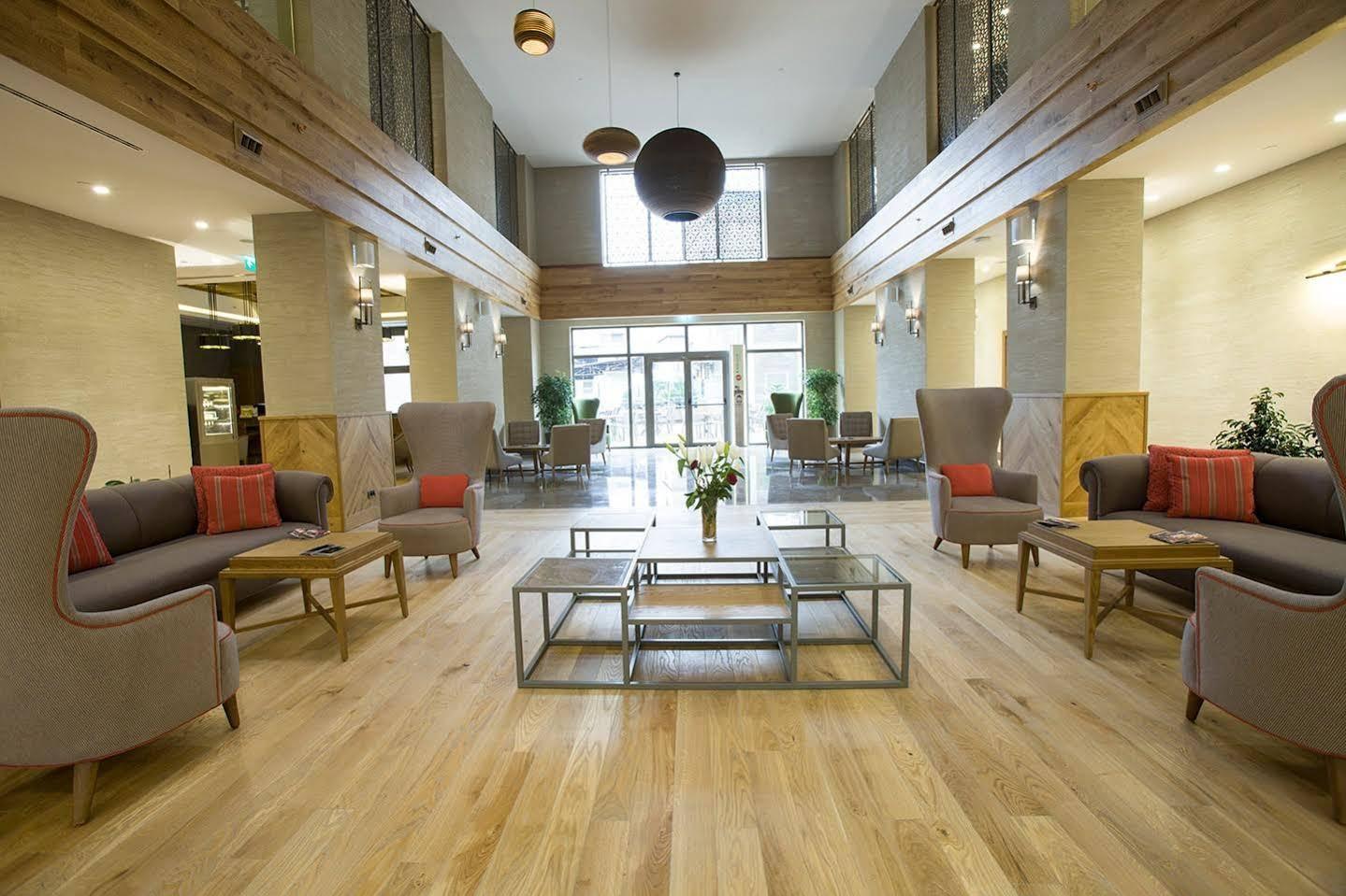 Ramada Hotel & Suites Adana Buitenkant foto